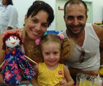 Des créations en famille pour resserrer les liens et partager un peu de joie, Institut fernandes Figuera, Brésil 2010